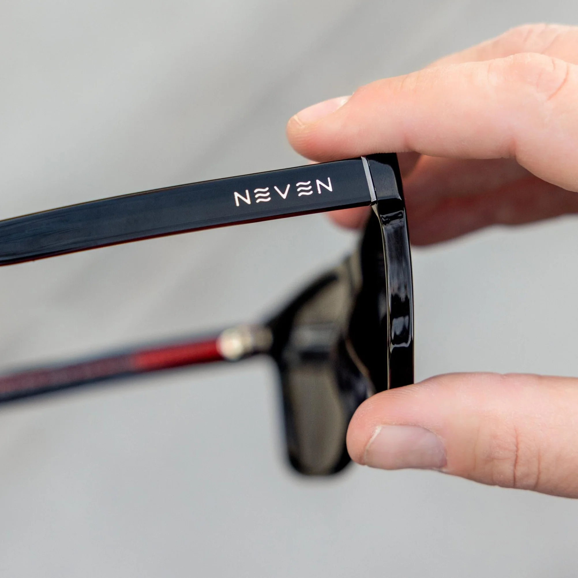 Neven Ignite Polarized Sunglasses - Image 6